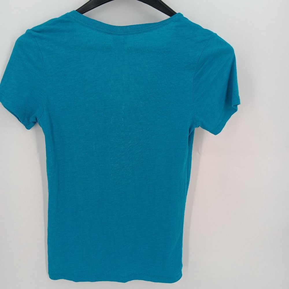 PINK VICTORIA'S SECRET BLUE SMALL TOP V NECK - Picture 2 of 6